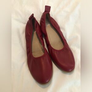 Eileen Fisher leather ballet flats red EUC